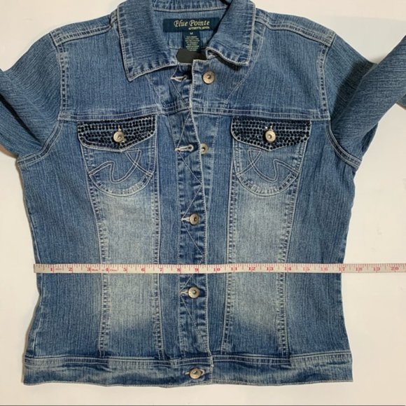 NWT Women's Fitted Sparkle Studded Denim Jacket - Picture 8 of 8